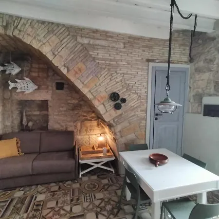 Casa Dei Cactus דירה